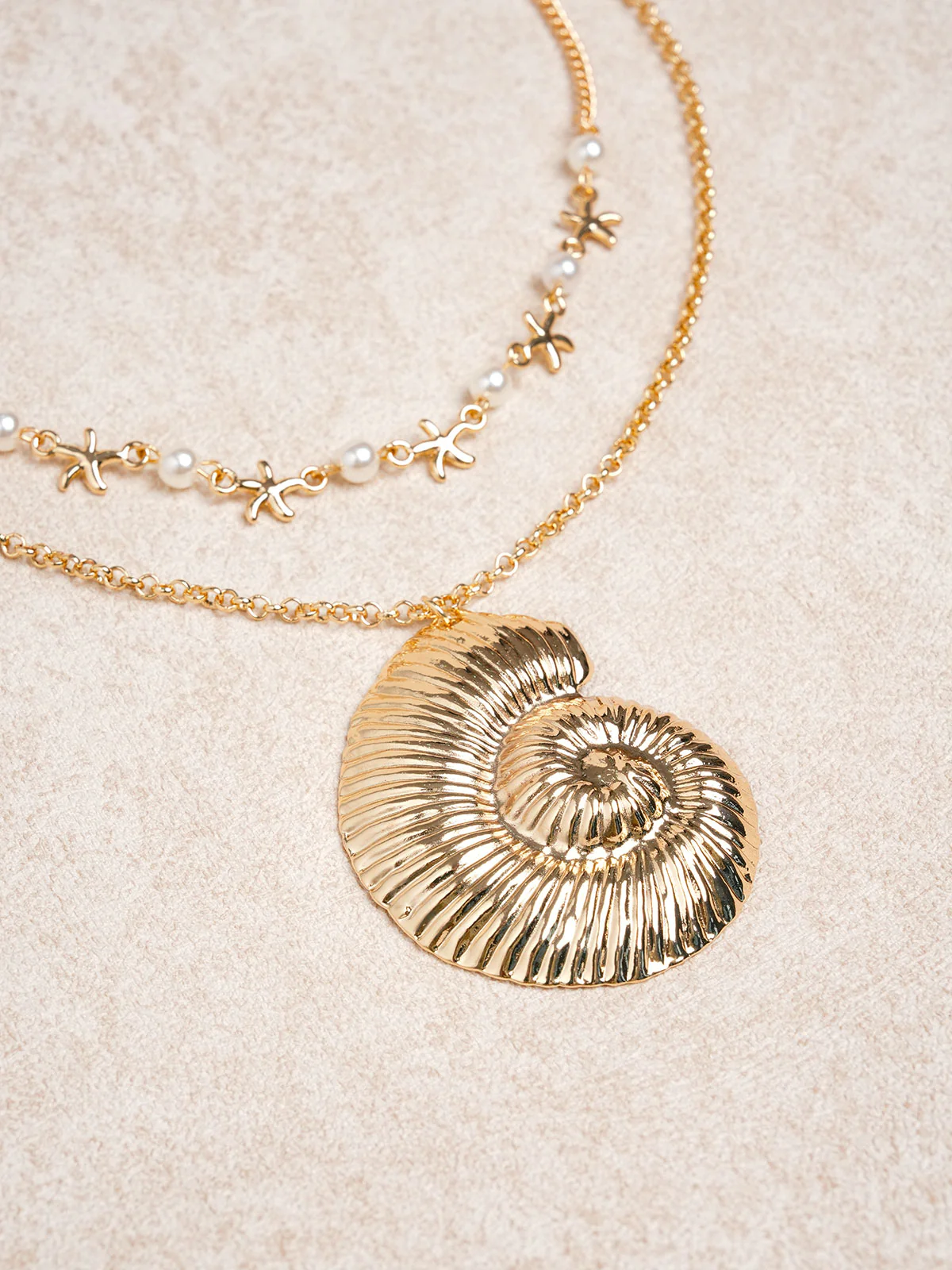Gold Double Large Conch Starfish Imitation Pearl Necklace - Image 3