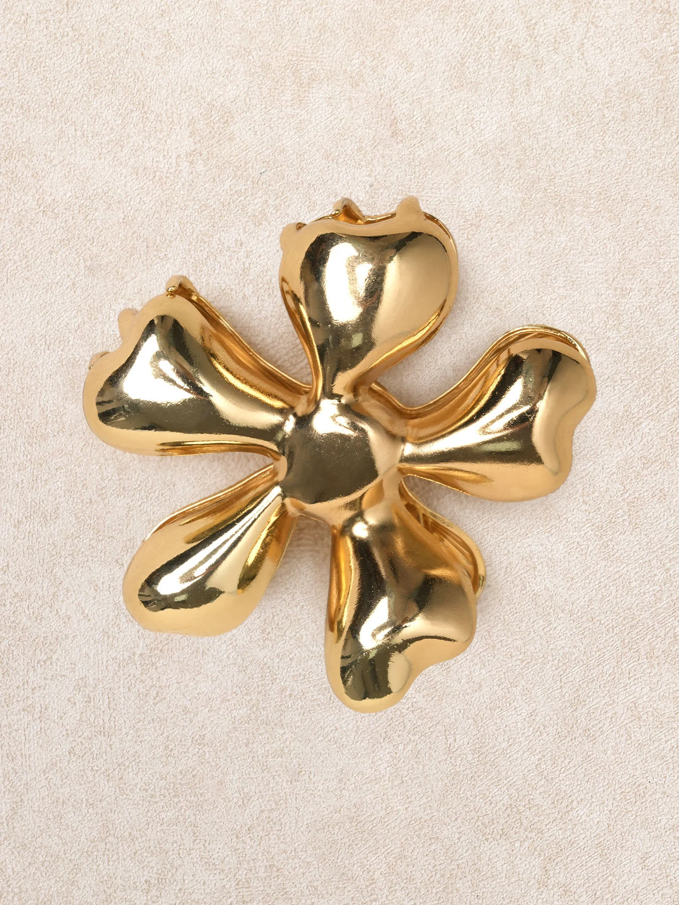 Gold Metal Flower Hair Clip - Image 4