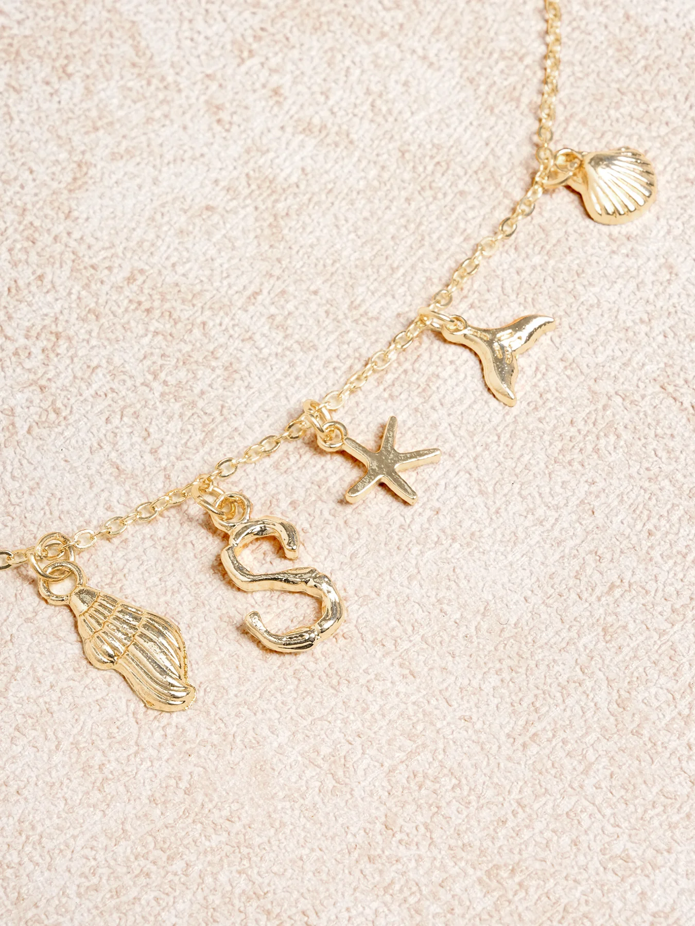 Gold Metal Letter Starfish Shell Necklace - Image 3