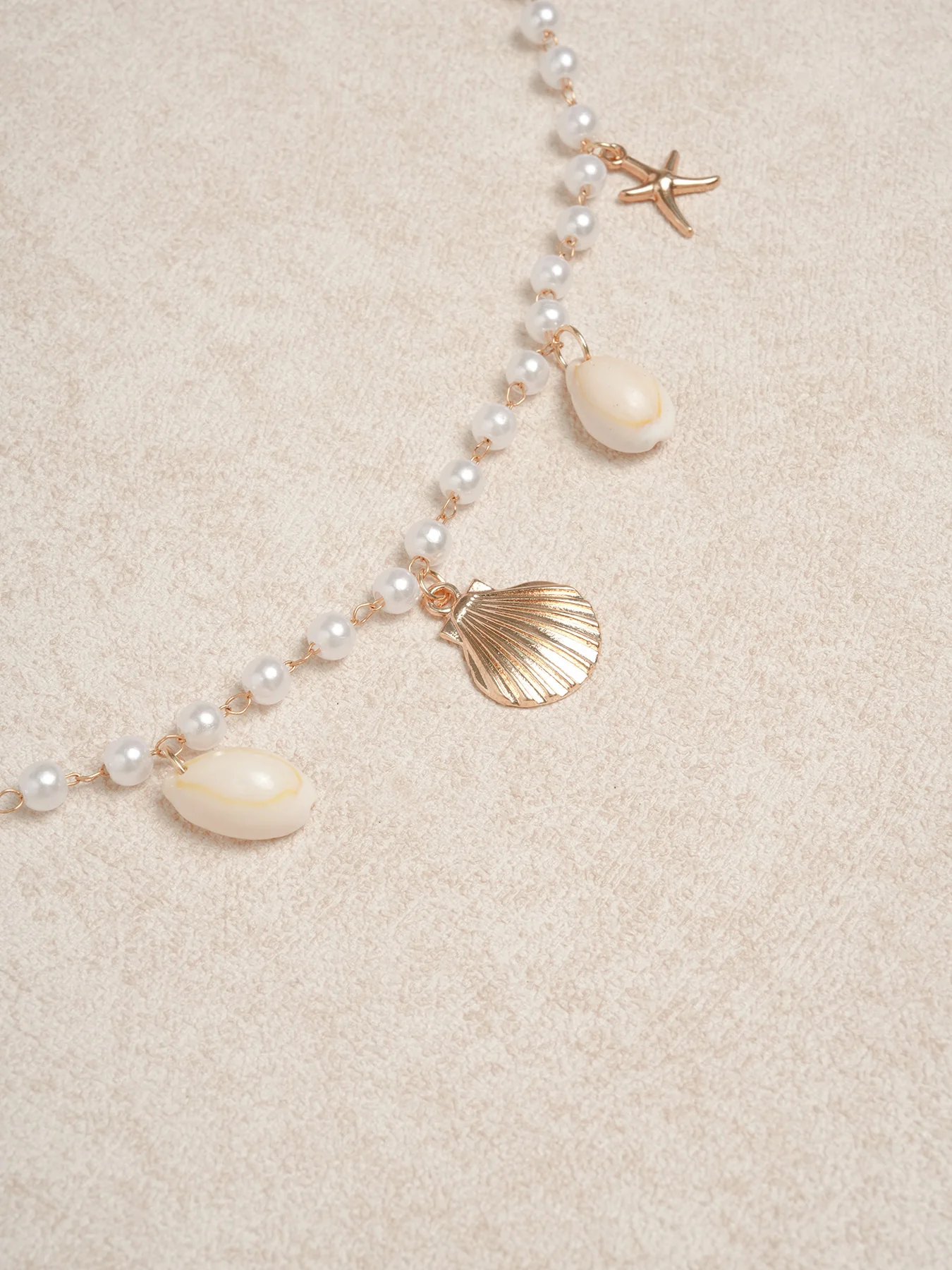 White Alloy Seashell Starfish Pearl Waist Chain - Image 3