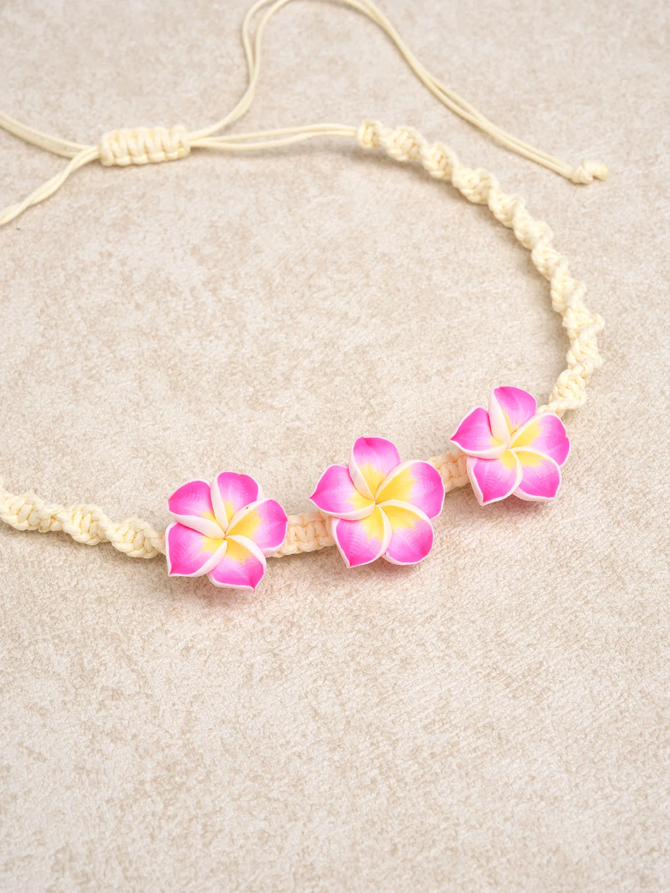 White Fashion Frangipani Necklace - Image 3