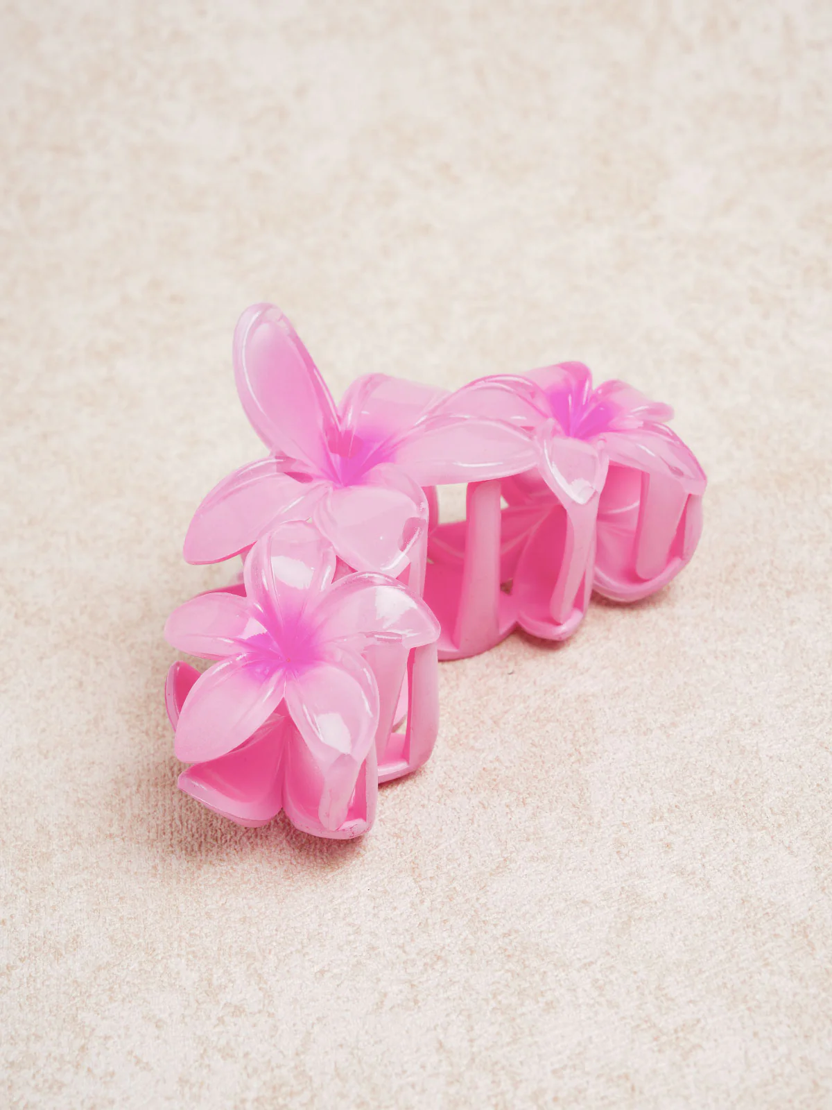 White Plumeria Cute Clip Hair Accessory - Image 4